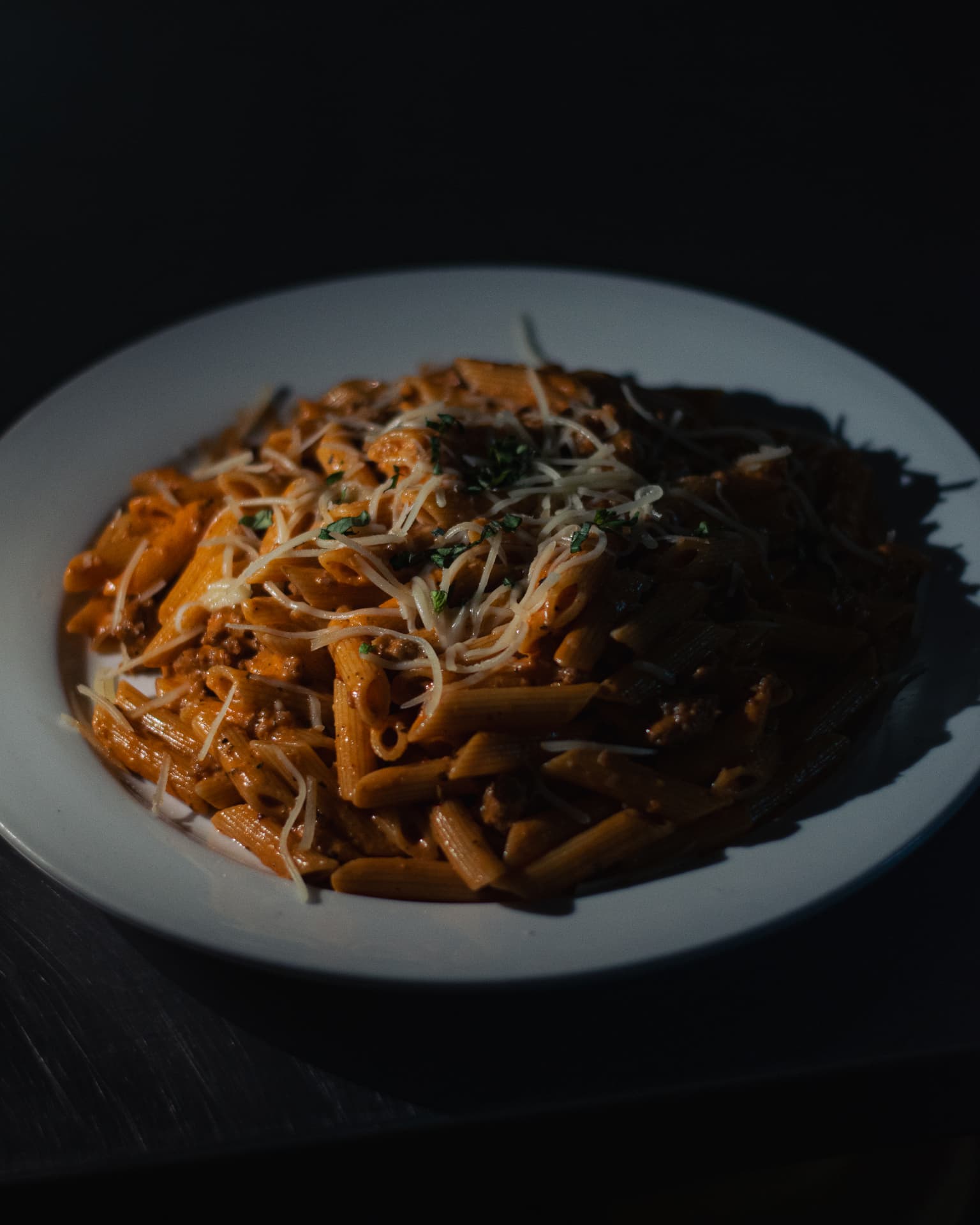 Bolognese pasta tray